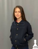 Uniformë për Kolegje.